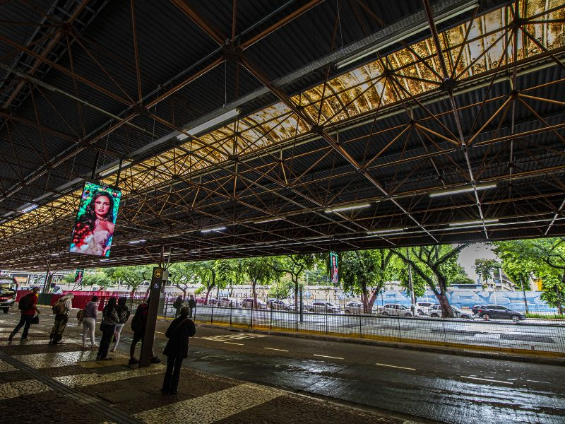 ooh ponto de onibus painel de LED