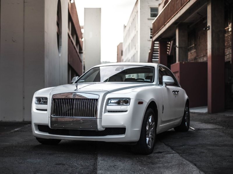 what is the most luxurious car rolls-royce