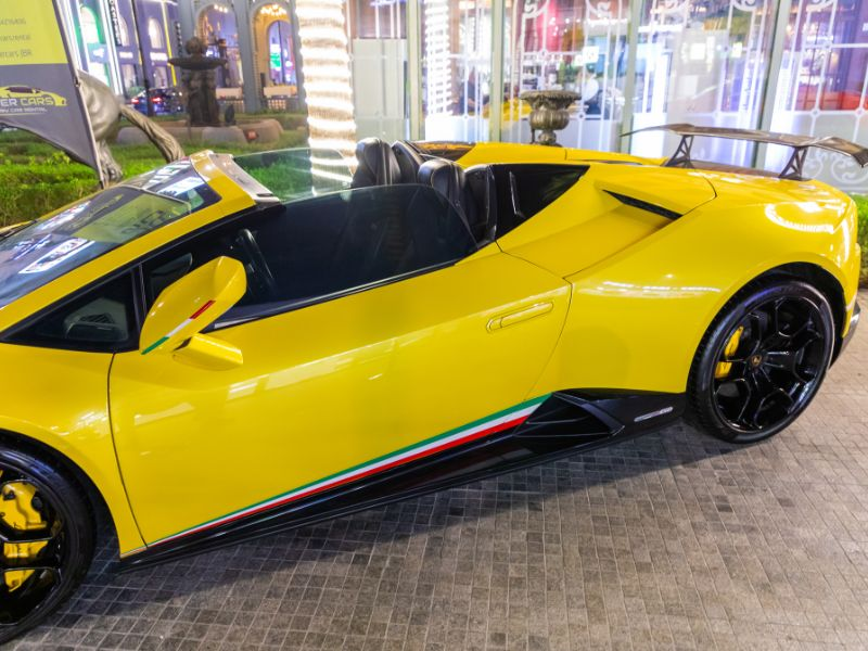 what is the most luxurious car lamborghini