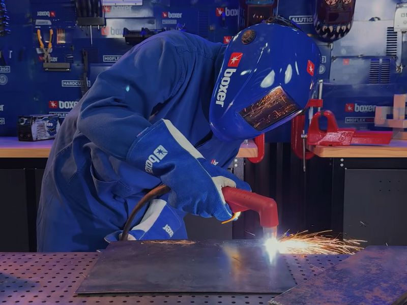 como funciona máquina de corte a plasma​ e onde encontrar