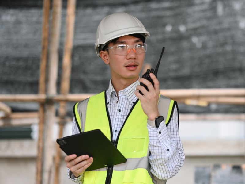 quanto custa um walkie-talkie características